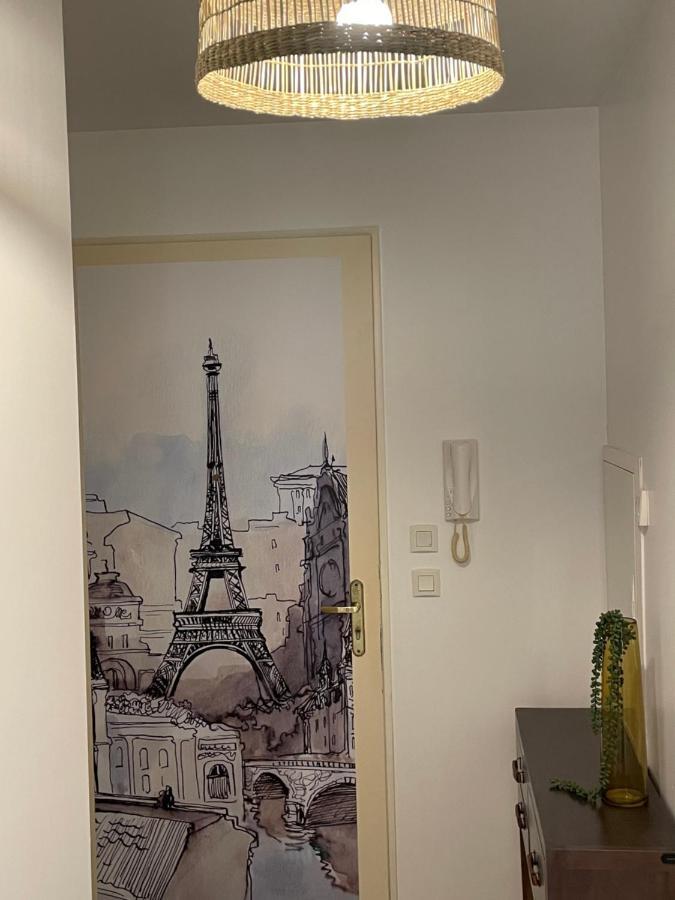 Maison Agreable Et Spacieuse Aux Portes De Paris Et Du Metro Сент-Уен Екстериор снимка